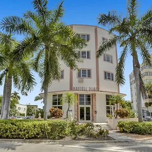 Mantell Plaza Apartment