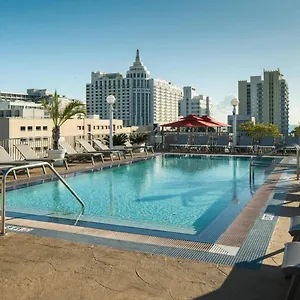 Courtyard Miami South Hotel