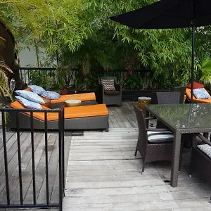 The Attic Hostel Miami Beach