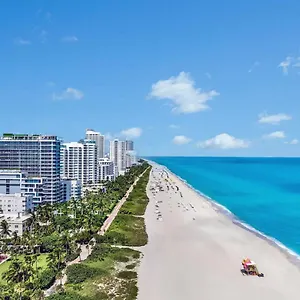 Beachfront Bliss Luxurious Miami Retreat דירה