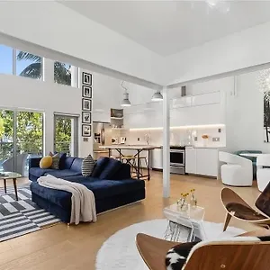 Stylish Loft In South Of Fifth *