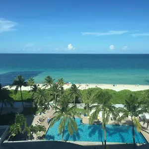 Casablanca Oceanfront With Full Kitchens By Tsbs Private Rentals Miami Beach