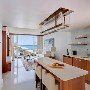 Отель Carillon Miami Wellness 5*